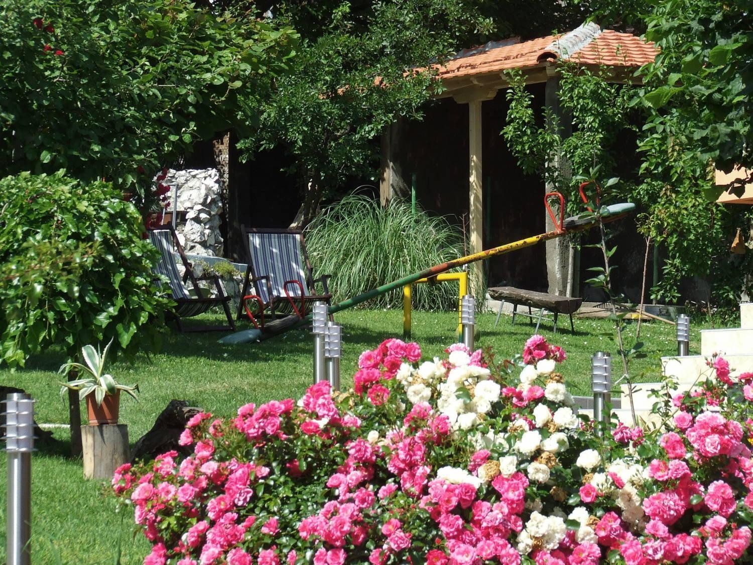 Garni Hotel Lama Kragujevac Exteriör bild
